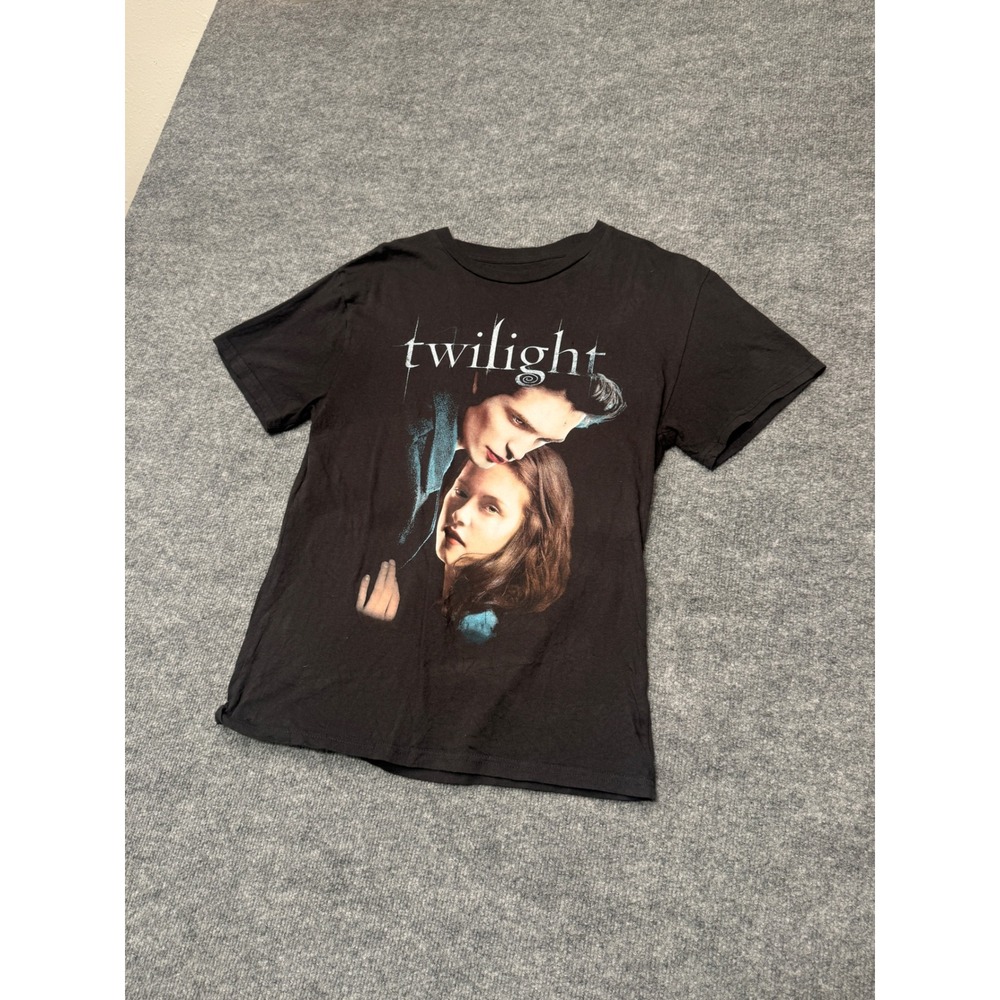 Twilight T-Shirt Edward Bella Black Size Medium Short Sleeve Movie‎ Promo Tee - Picture 8 of 9